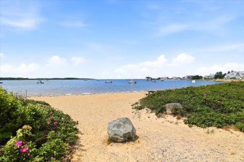 9 Deerfield Road Yarmouth MA 02673