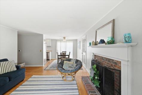 9 Deerfield Road Yarmouth MA 02673