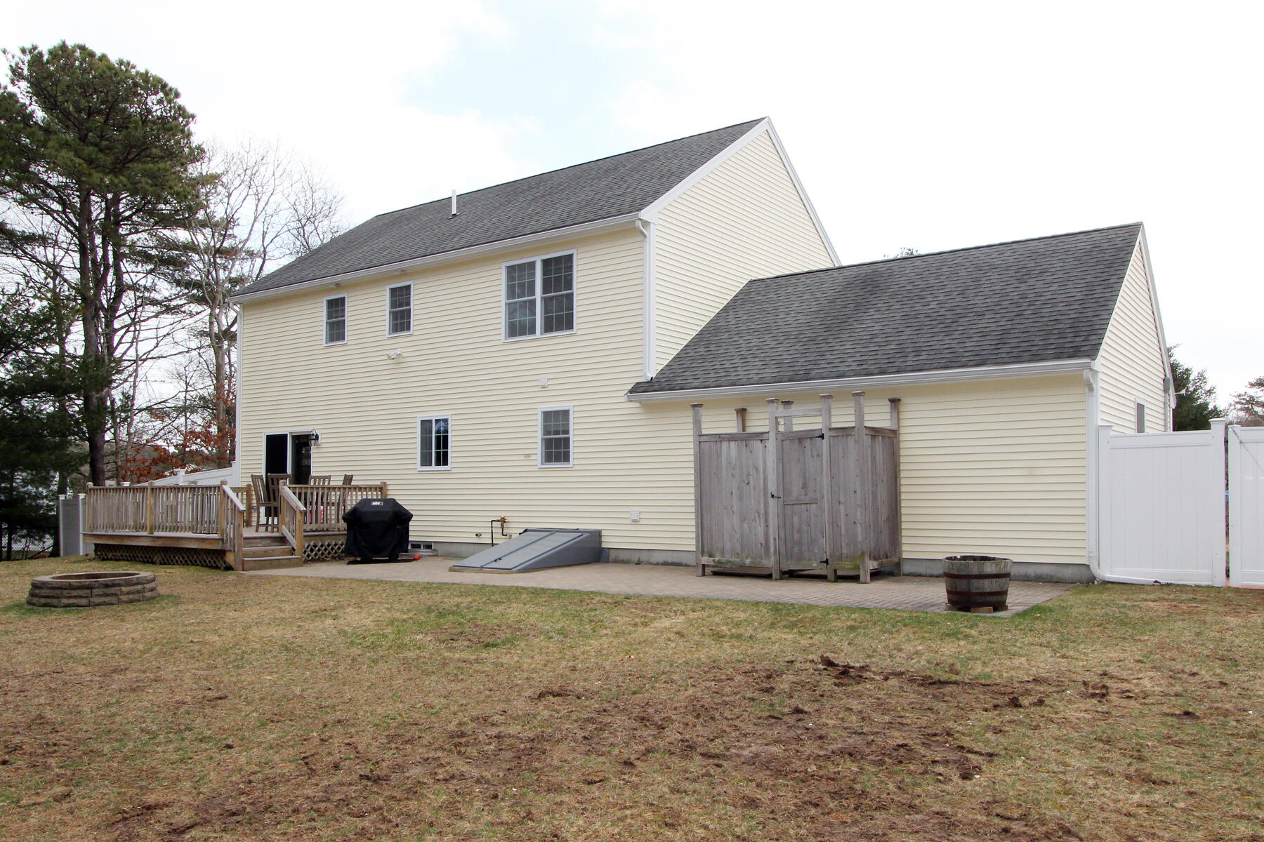 35 Settlers Way Bourne MA 02532