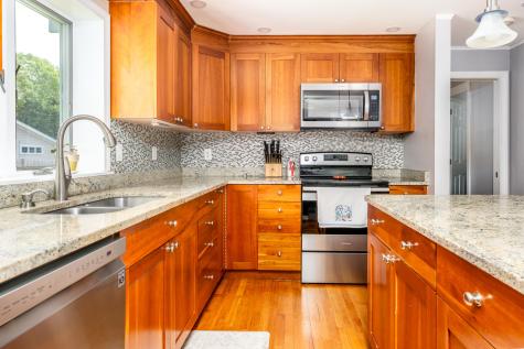 61 Angus Way Barnstable MA 02632
