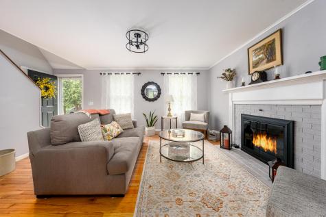 61 Angus Way Barnstable MA 02632