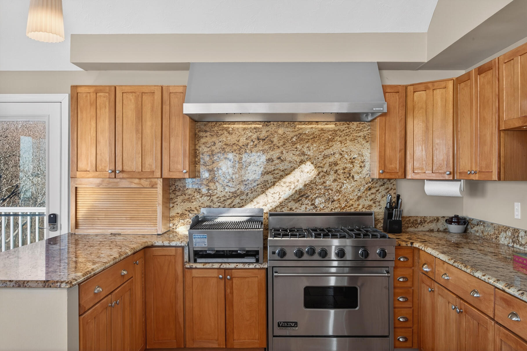 724 Commercial Street Provincetown MA 02657