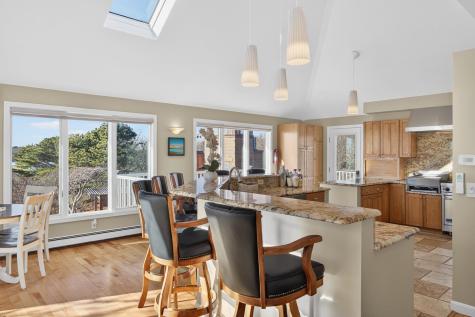 724 Commercial Street Provincetown MA 02657