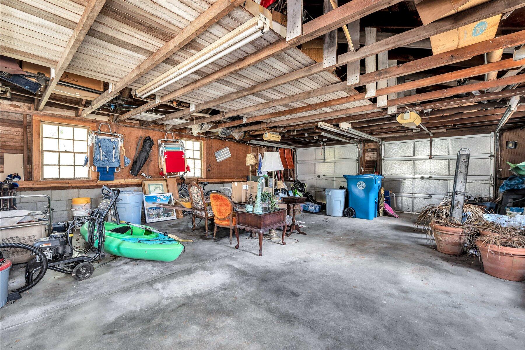 435 Acapesket Road Falmouth MA 02536