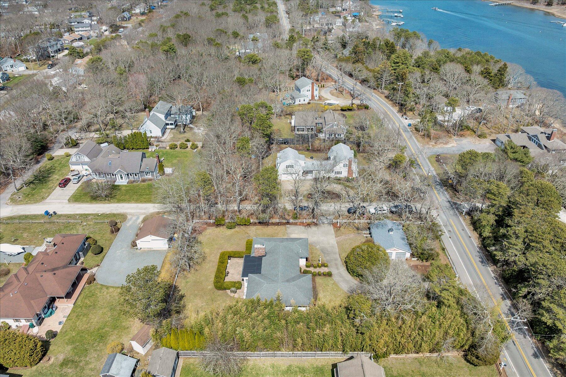435 Acapesket Road Falmouth MA 02536