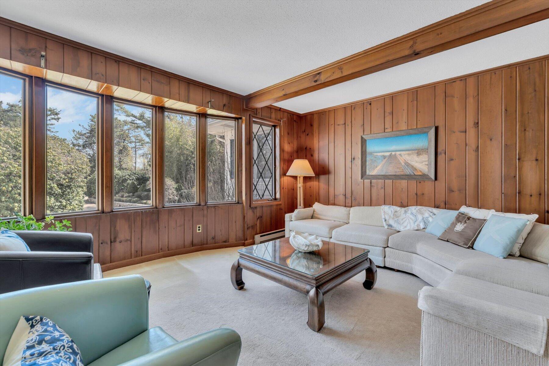 435 Acapesket Road Falmouth MA 02536