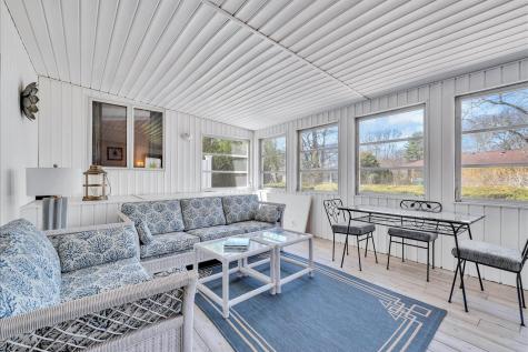 435 Acapesket Road Falmouth MA 02536