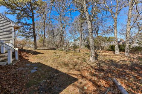 22 Harold Street Harwich MA 02646