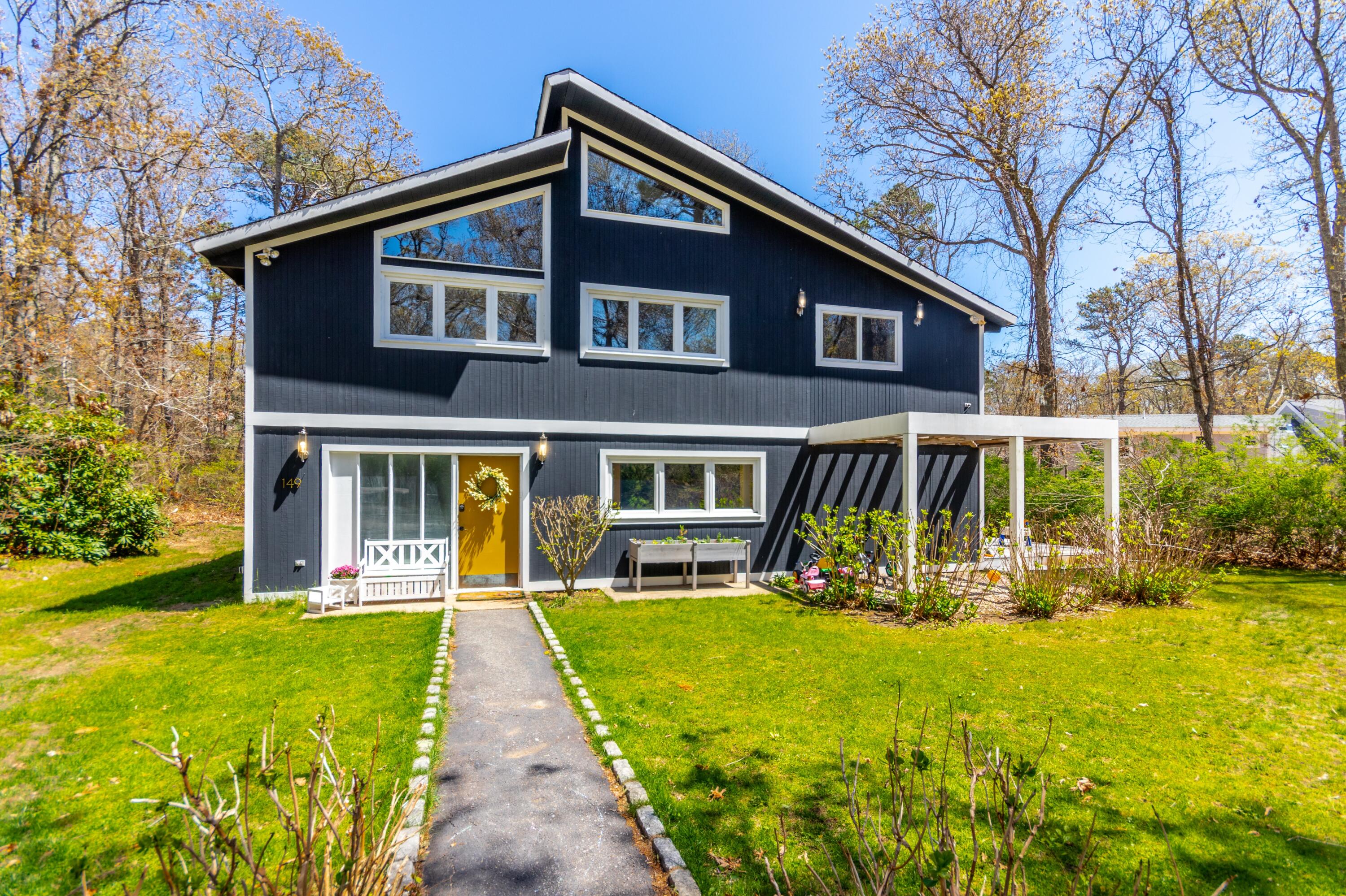149 Wheeler Road Mashpee MA 02649