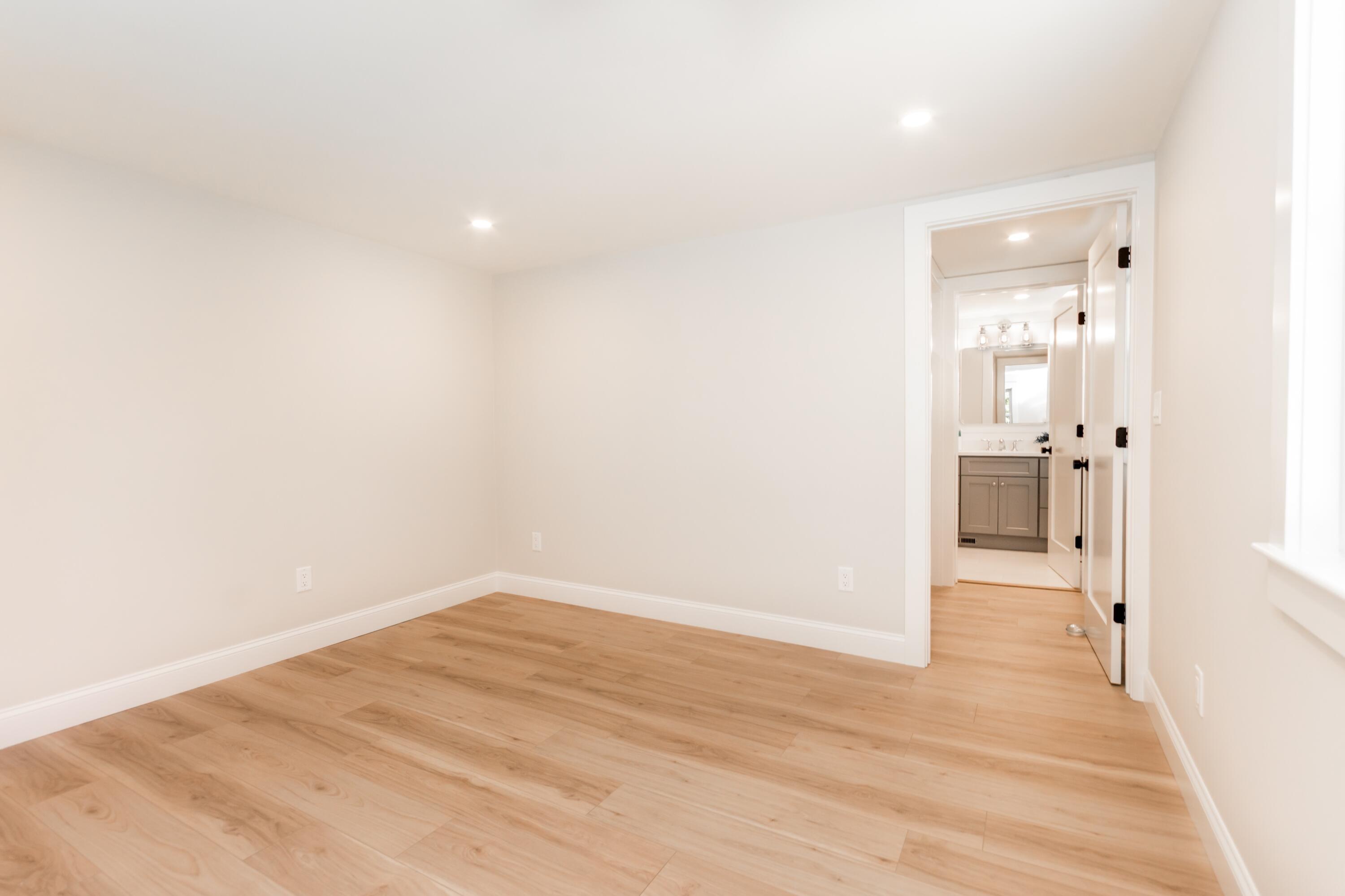 888 Phinneys Lane Centerville MA 02632
