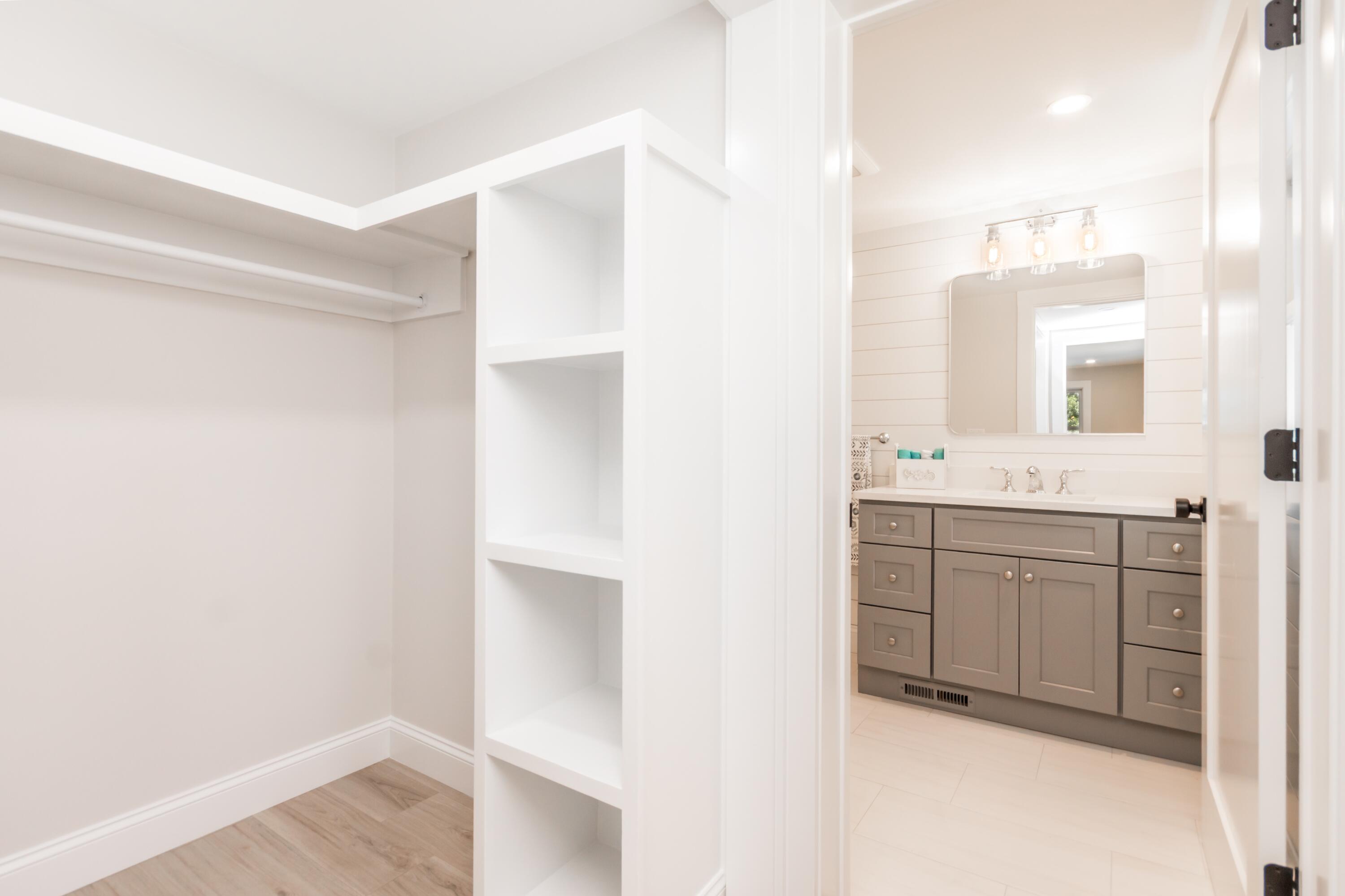 888 Phinneys Lane Centerville MA 02632