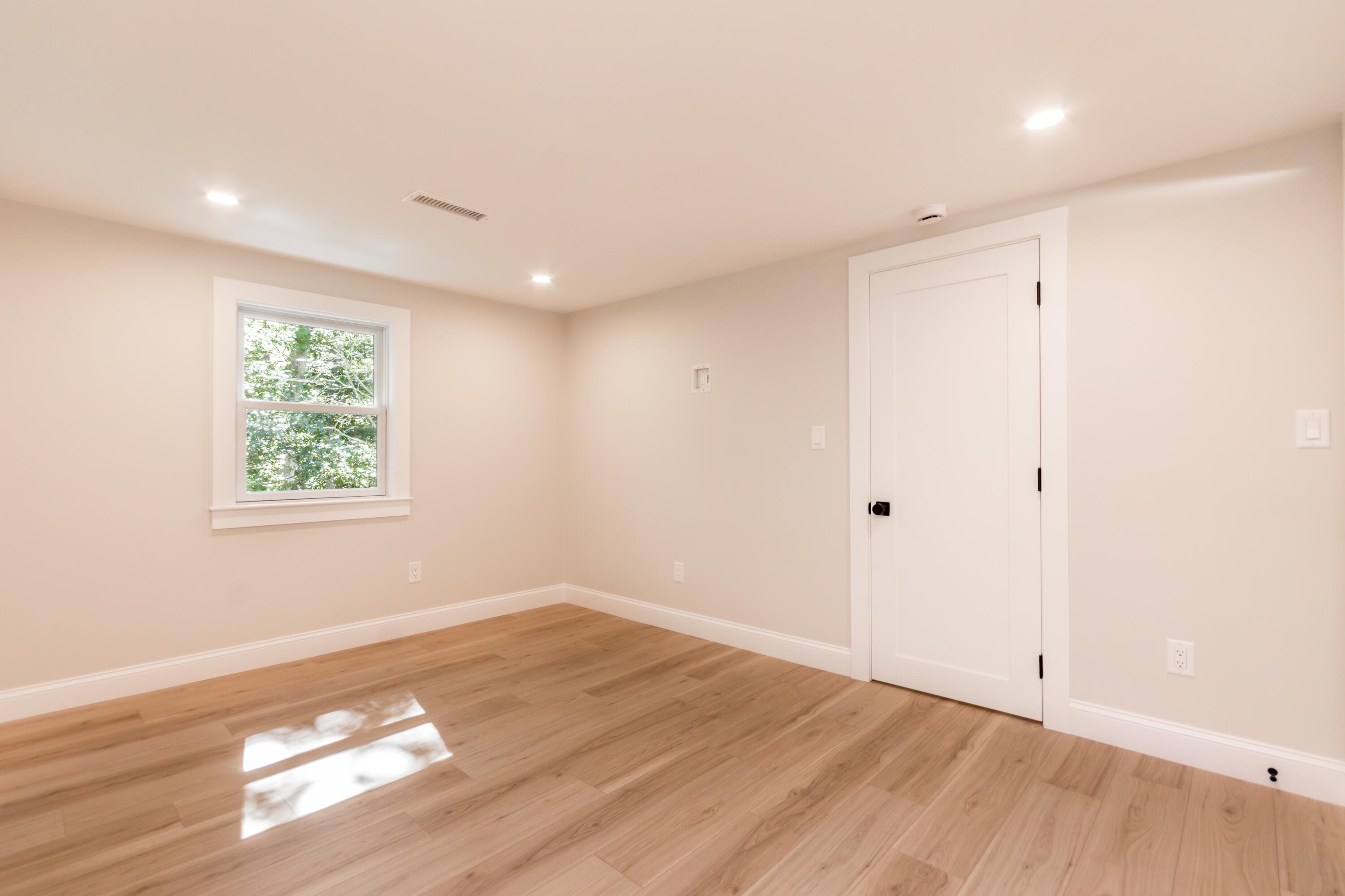 888 Phinneys Lane Centerville MA 02632