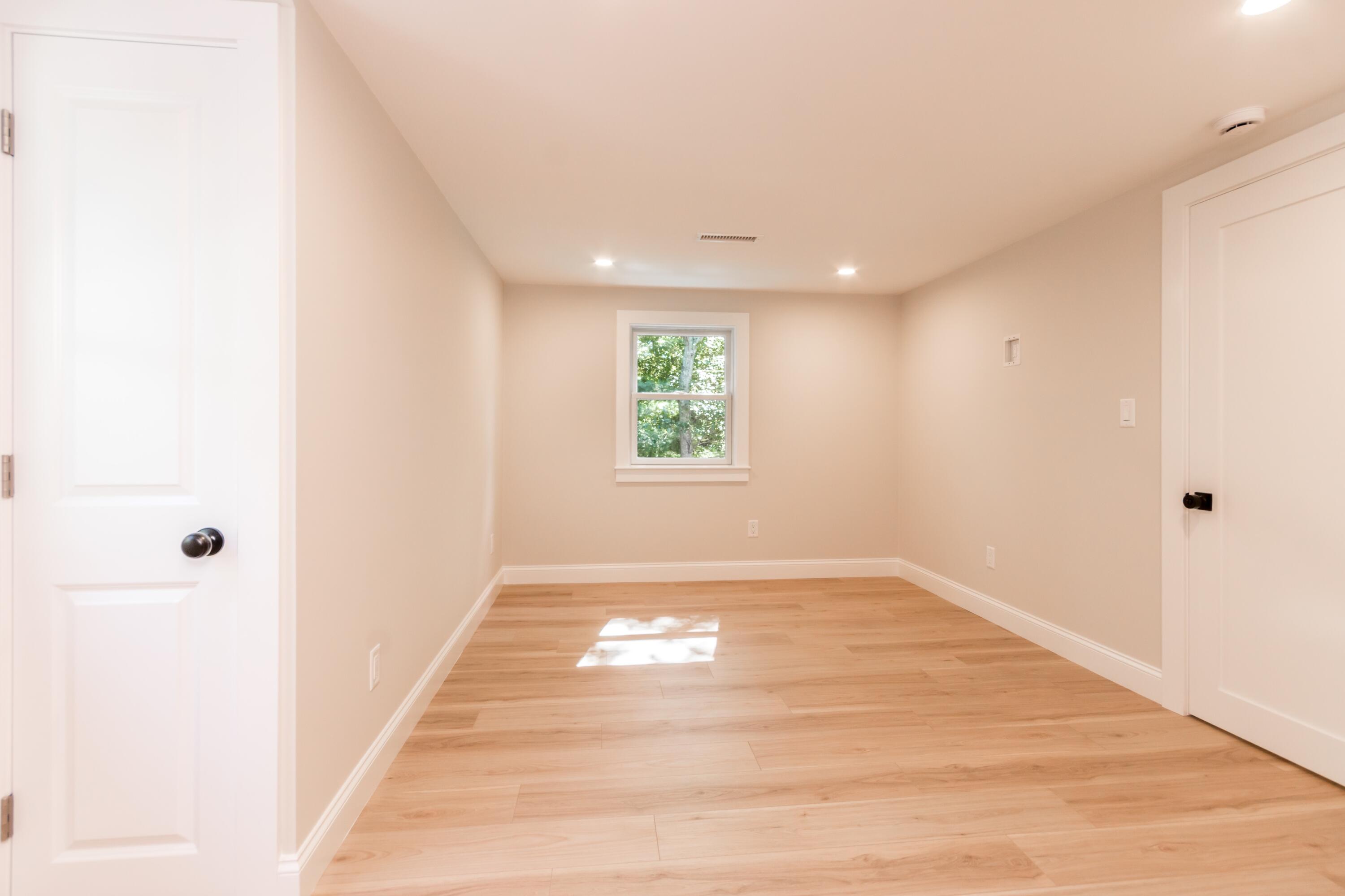 888 Phinneys Lane Centerville MA 02632