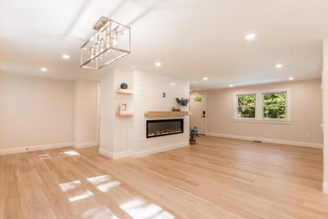 888 Phinneys Lane Centerville MA 02632