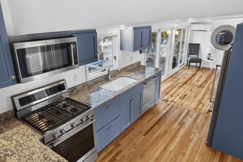 85 Rockwell Avenue Wellfleet MA 02667