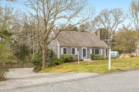 143 Evelyns Drive Brewster MA 02631