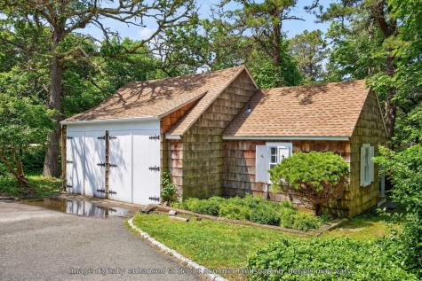2079 Head Of The Bay Road Harwich MA 02645