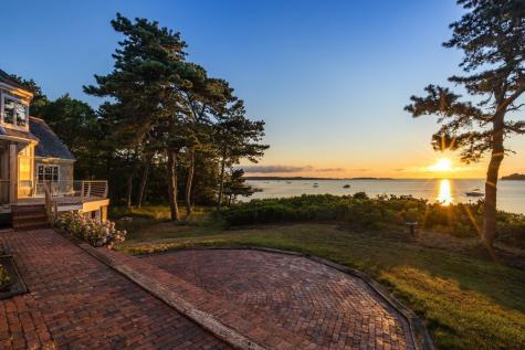2079 Head Of The Bay Road Harwich MA 02645