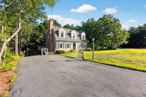 126 Old Colony Drive Mashpee MA 02649