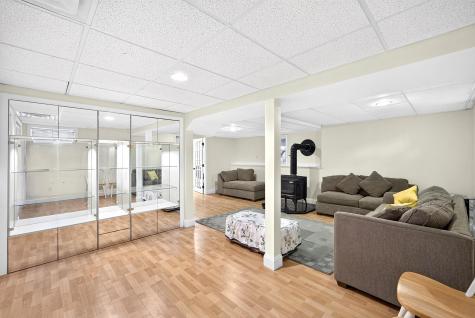 126 Old Colony Drive Mashpee MA 02649