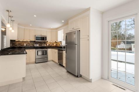 179 Sudbury Lane Barnstable MA 02601