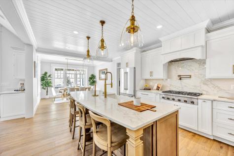 22 Country Club Lane Mashpee MA 02649