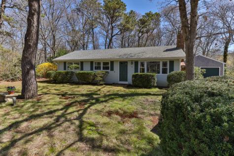 5 Woodvue Circle Sandwich MA 02644