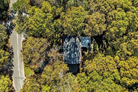 13 Meredith Road Sandwich MA 02563