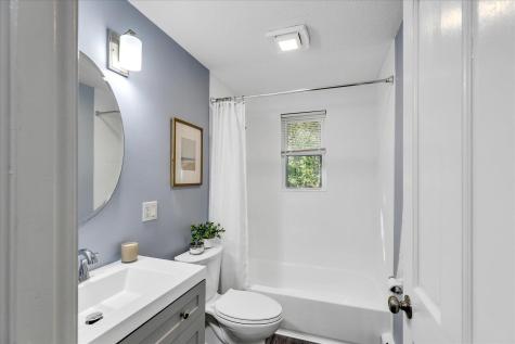 13 Meredith Road Sandwich MA 02563