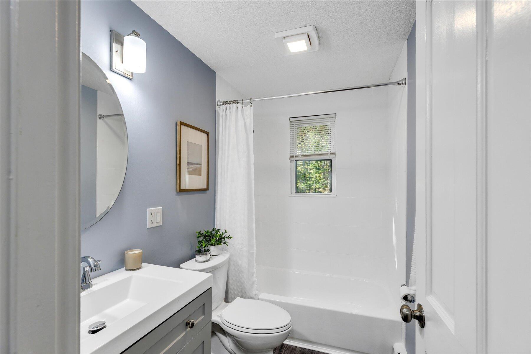 13 Meredith Road Sandwich MA 02563