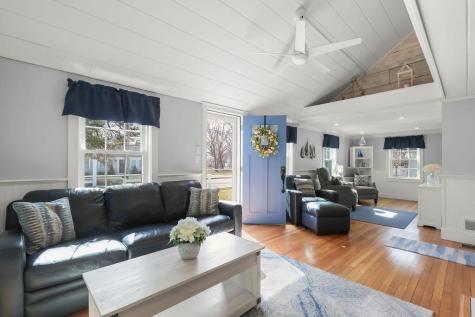 107 Lewis Road Yarmouth MA 02673