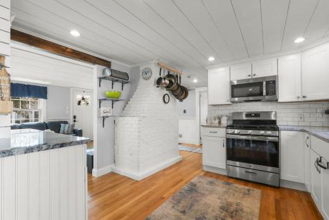 107 Lewis Road Yarmouth MA 02673