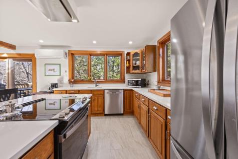 6 Deer Path Truro MA 02666