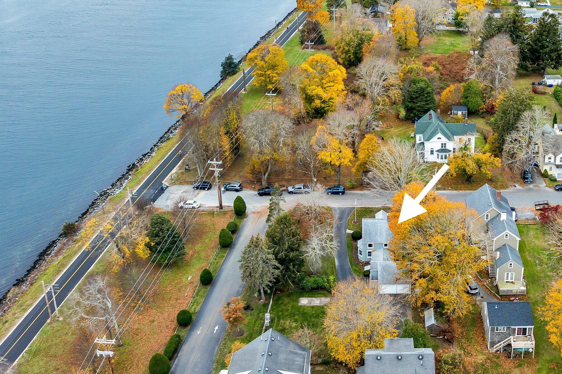 38 Old Bridge Road Bourne MA 02532