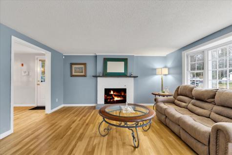 27 Lietrim Circle Barnstable MA 02632