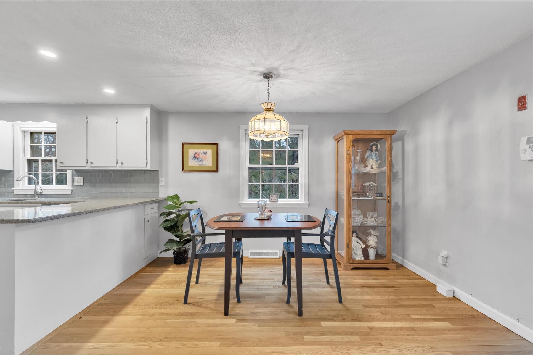 27 Lietrim Circle Barnstable MA 02632