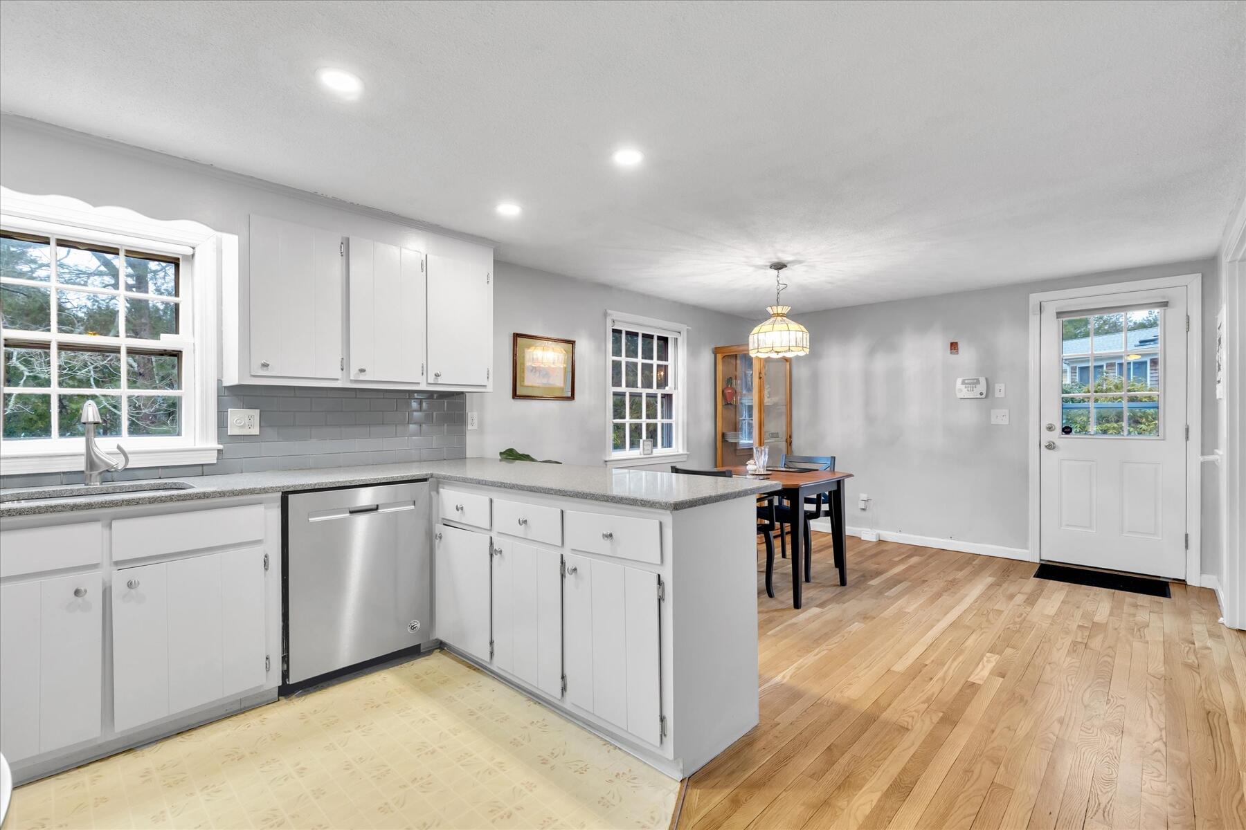 27 Lietrim Circle Barnstable MA 02632