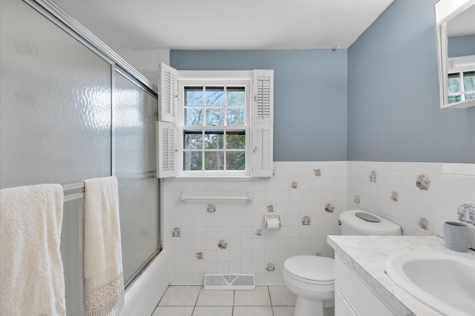 27 Lietrim Circle Barnstable MA 02632