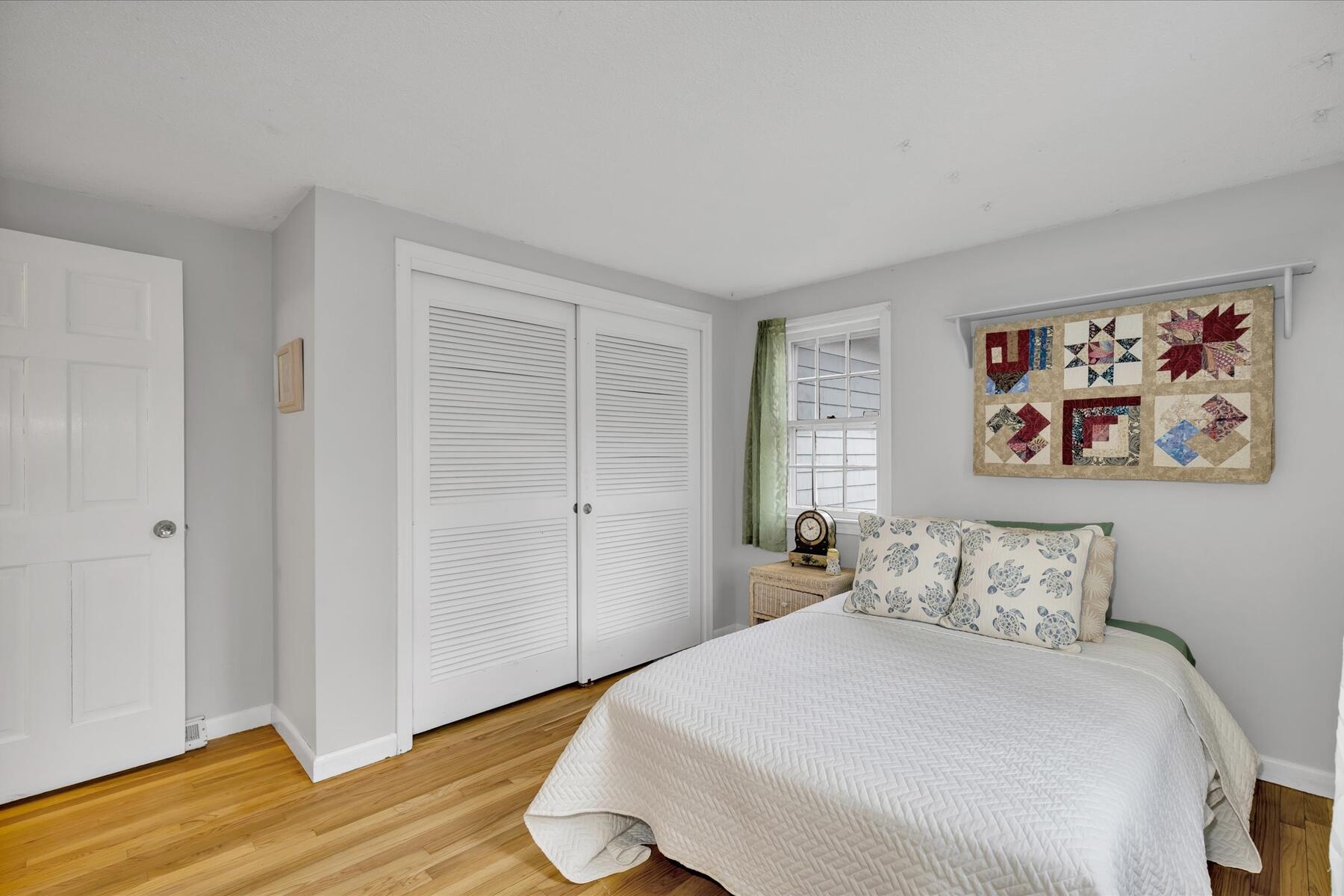 27 Lietrim Circle Barnstable MA 02632