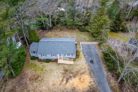 27 Lietrim Circle Barnstable MA 02632