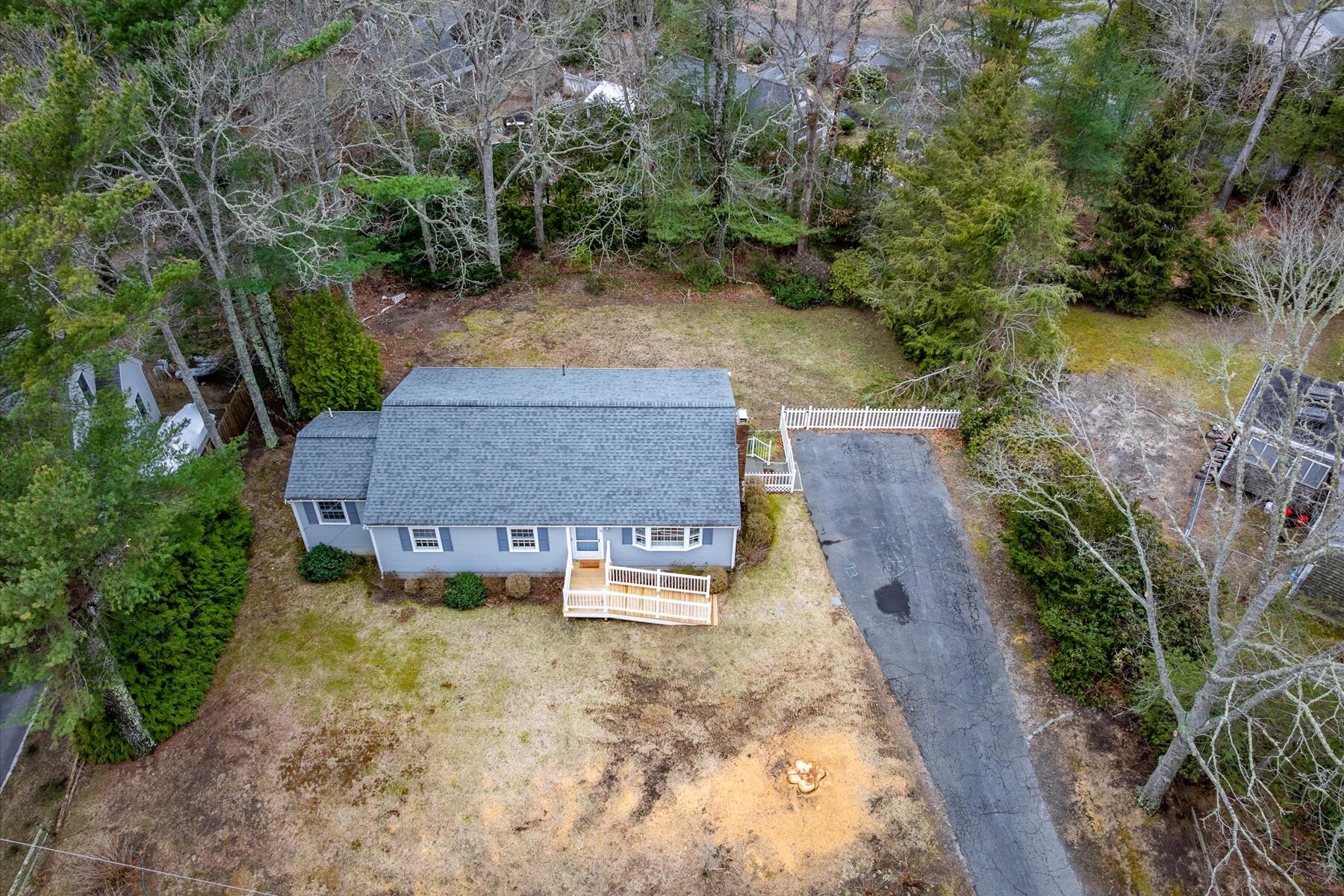 27 Lietrim Circle Barnstable MA 02632