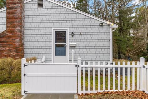 27 Lietrim Circle Barnstable MA 02632