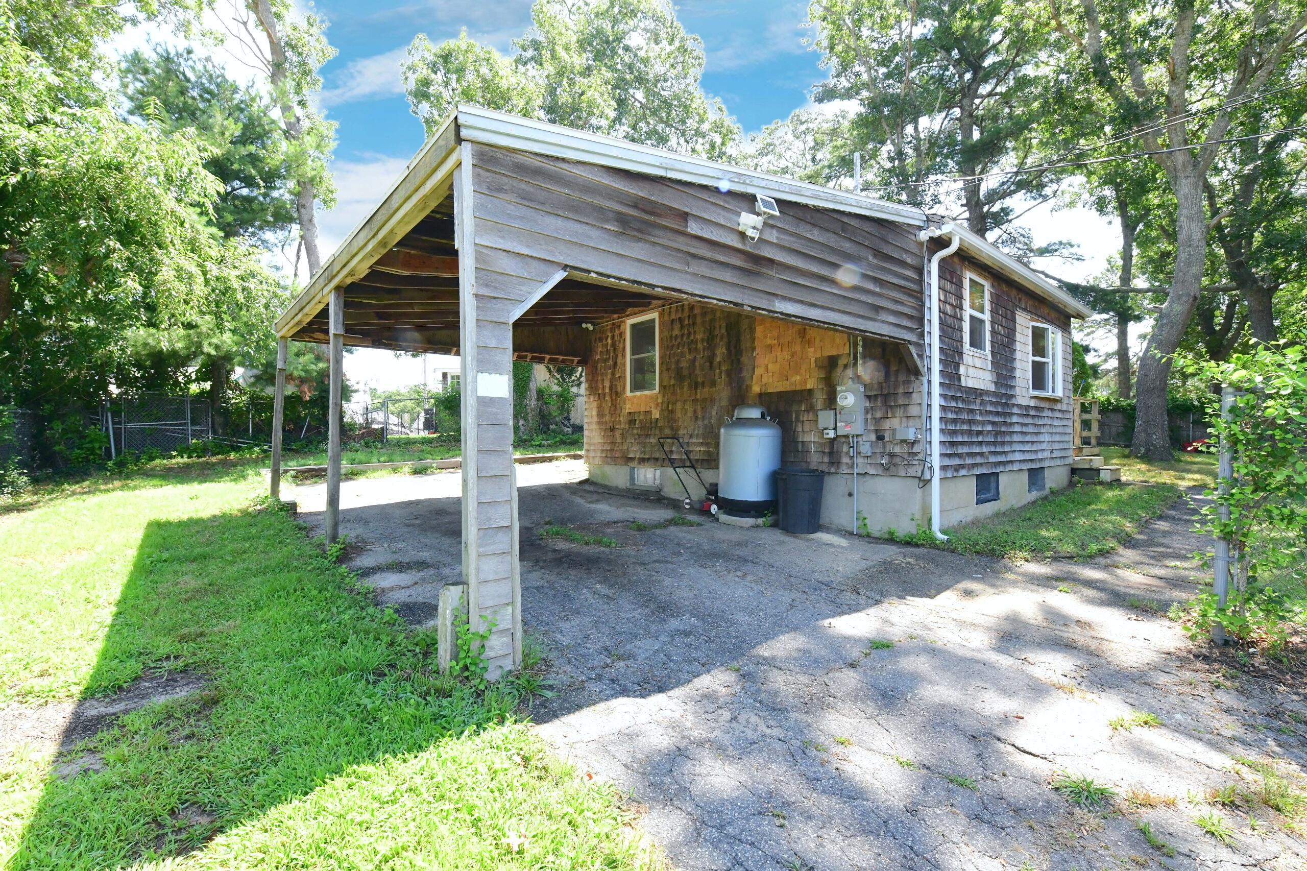 27 Lake Drive Plymouth MA 02360
