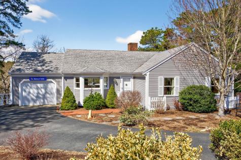 186 Canoe Pond Drive Brewster MA 02631