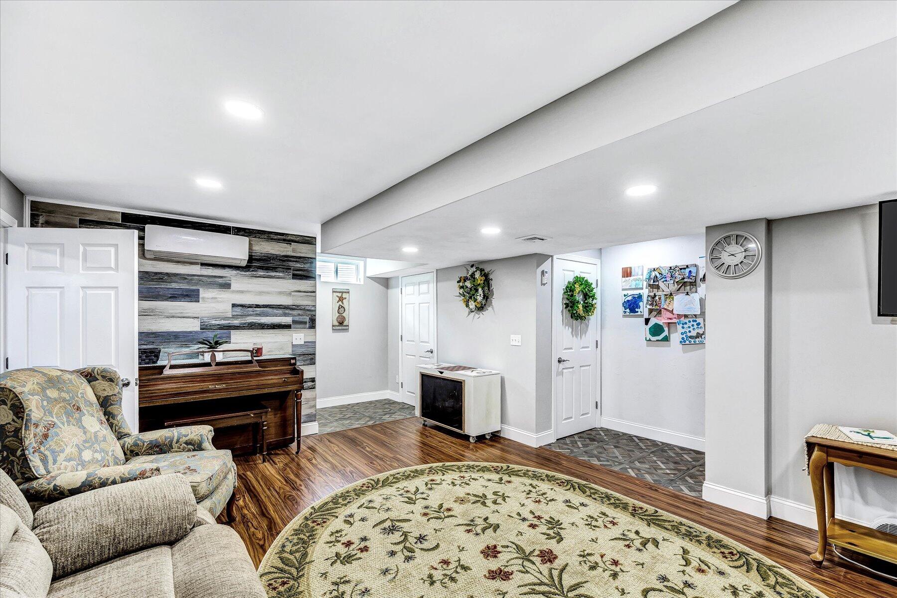 1 Hybrid Drive Lakeville MA 02347