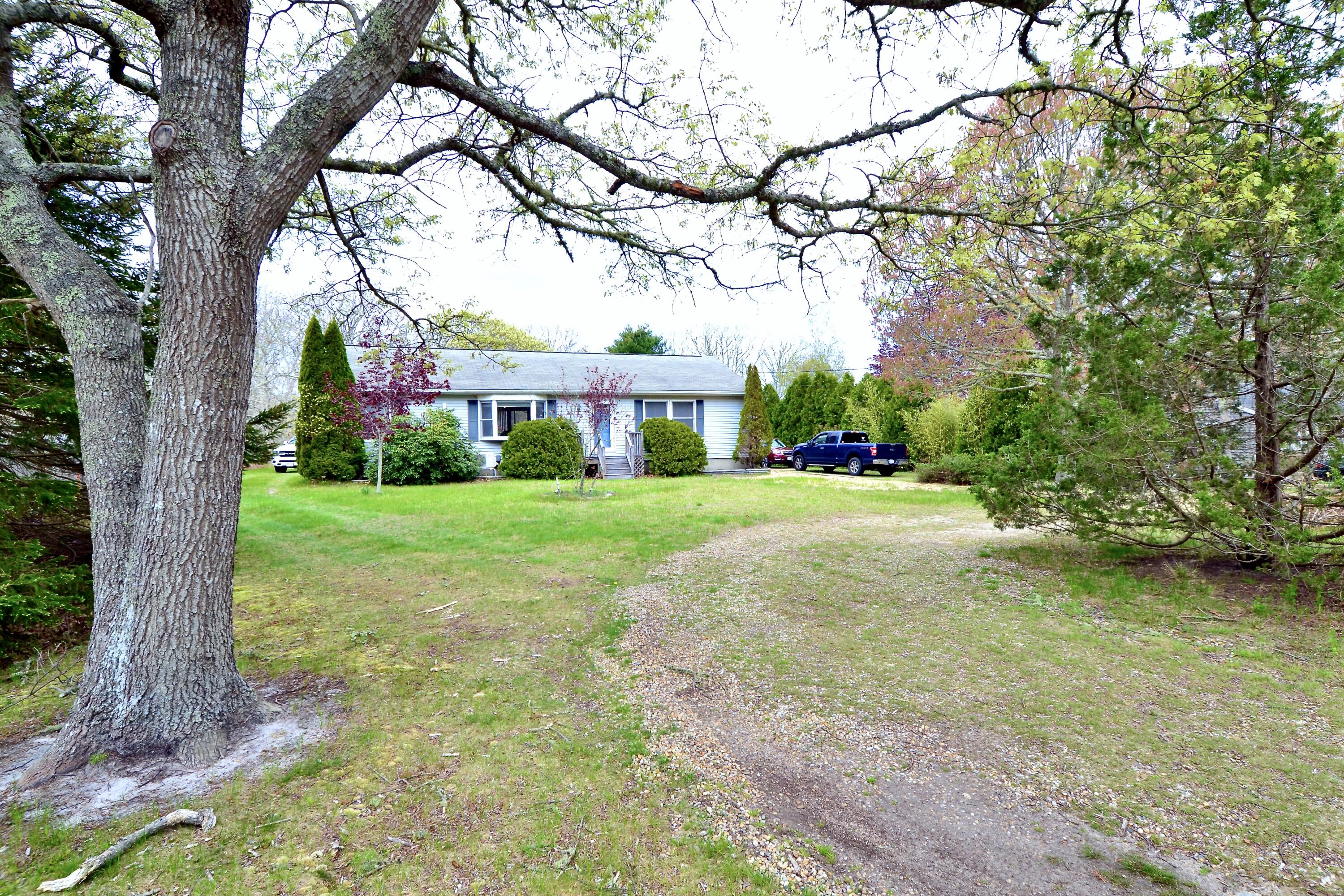 62 Jernegan Avenue Edgartown MA 02539