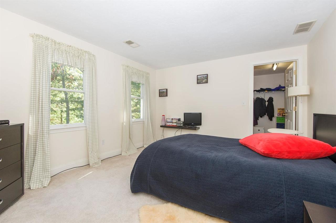 4 Blue Fin Mashpee MA 02649