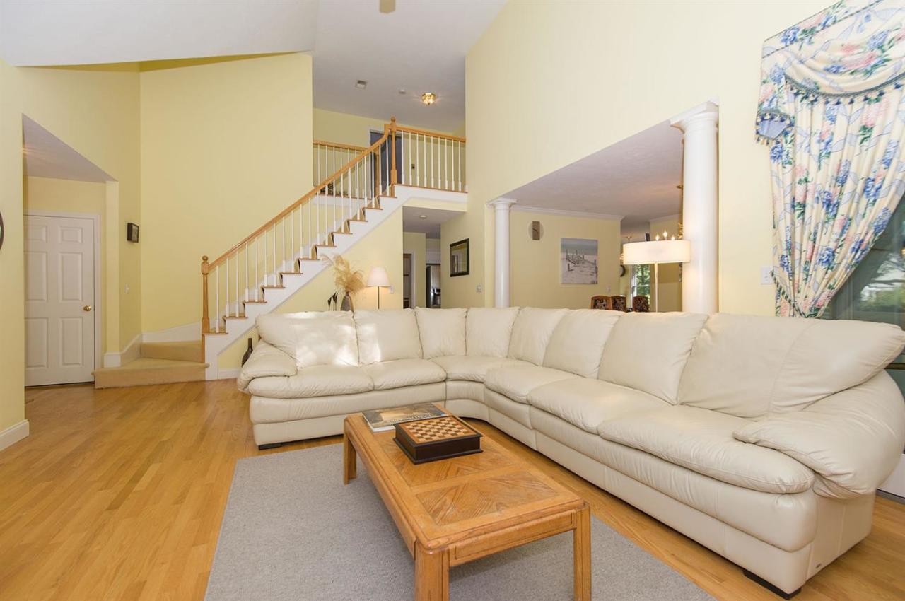 4 Blue Fin Mashpee MA 02649