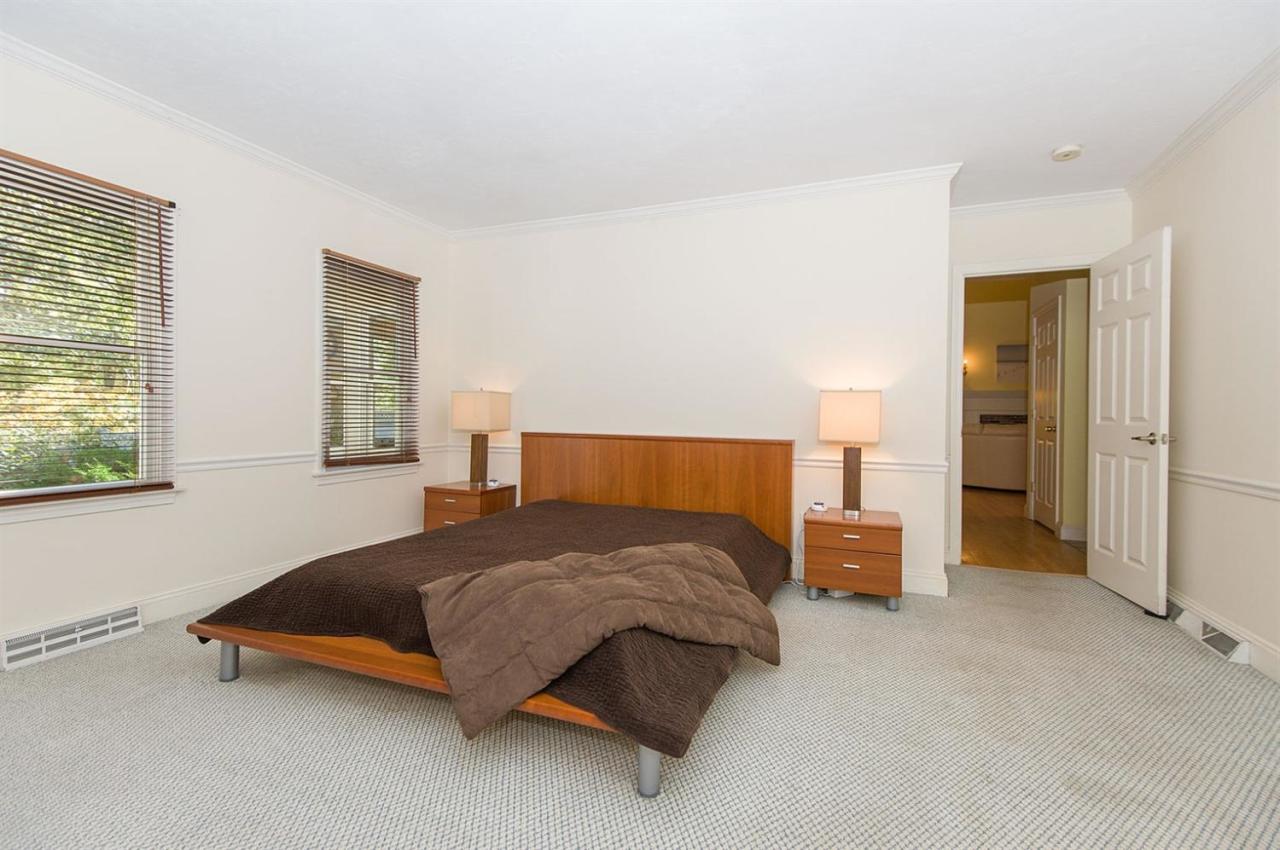 4 Blue Fin Mashpee MA 02649