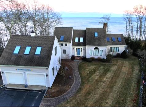 31 Ellisville Road Plymouth MA 02360